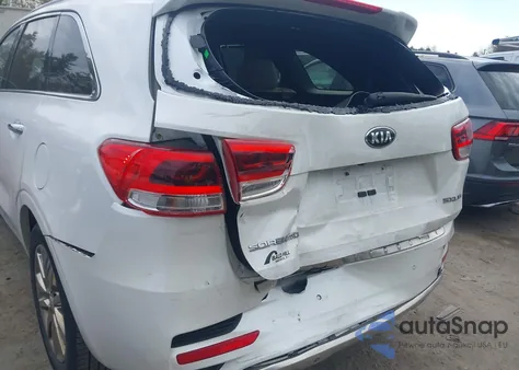 2017 Kia Sorento 3.3L Sxl z USA, uszkodzony, nr VIN 5XYPKDA52HG244622